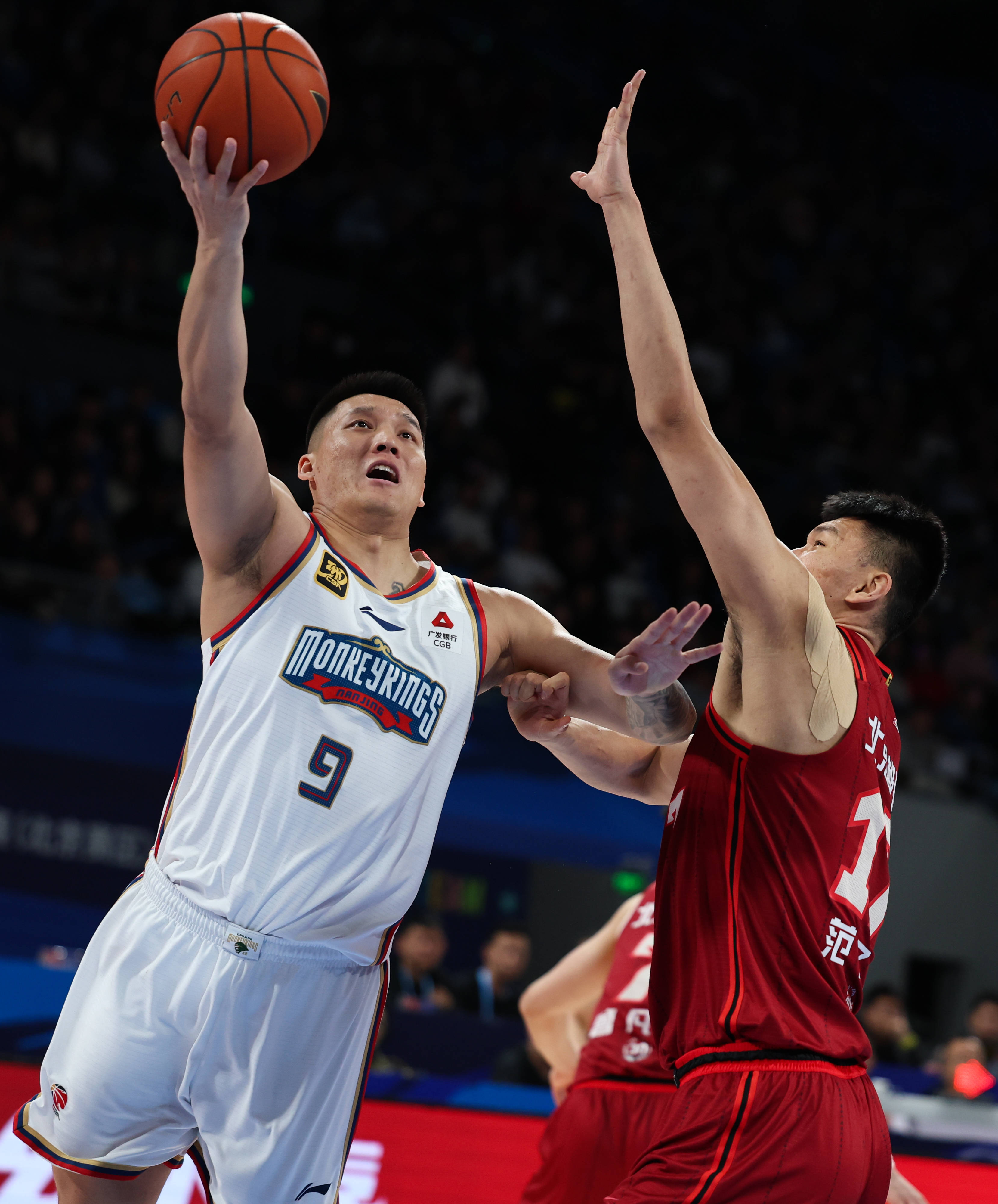 太狠了！窗口期托特纳姆备战CBA季后赛毕尔巴鄂竞技调整名单备战欧篮联，塞维利亚围绕欧冠回应争议的简单介绍-爱游戏体育